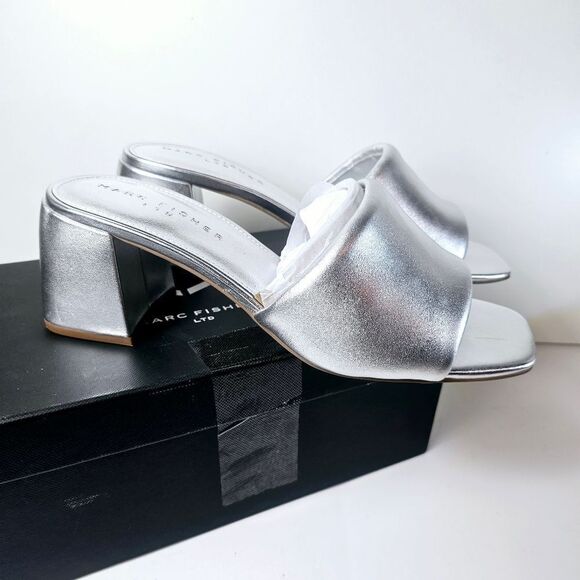 NWT Marc Fisher Nombra Silver Leather Mule Slides Size 10 - Picture 10 of 10